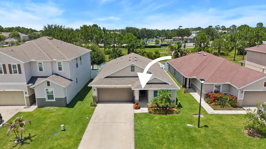 5435 NW Pine Trail Circle Port St Lucie FL 34983