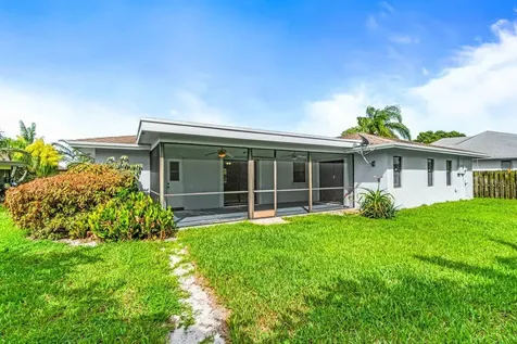 1849 Tulip Lane Wellington FL 33414