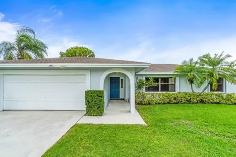 1849 Tulip Lane Wellington FL 33414