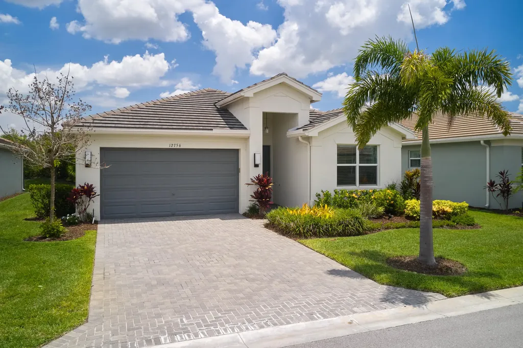 12756 SW Clear Water Way Port St Lucie FL 34987