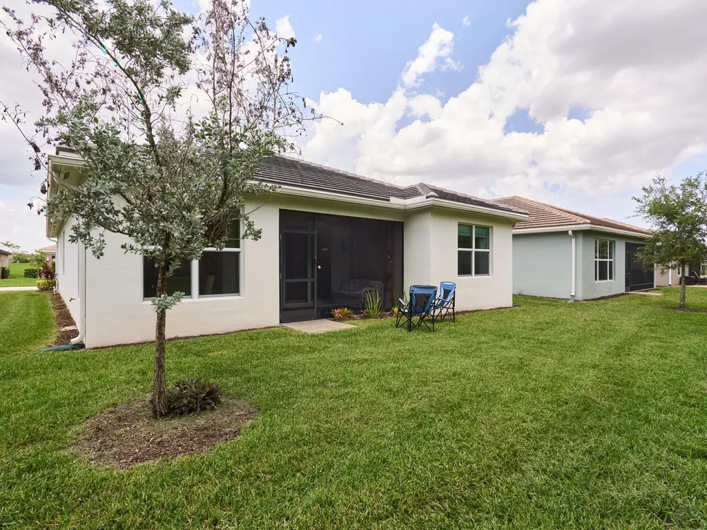 12756 SW Clear Water Way Port St Lucie FL 34987