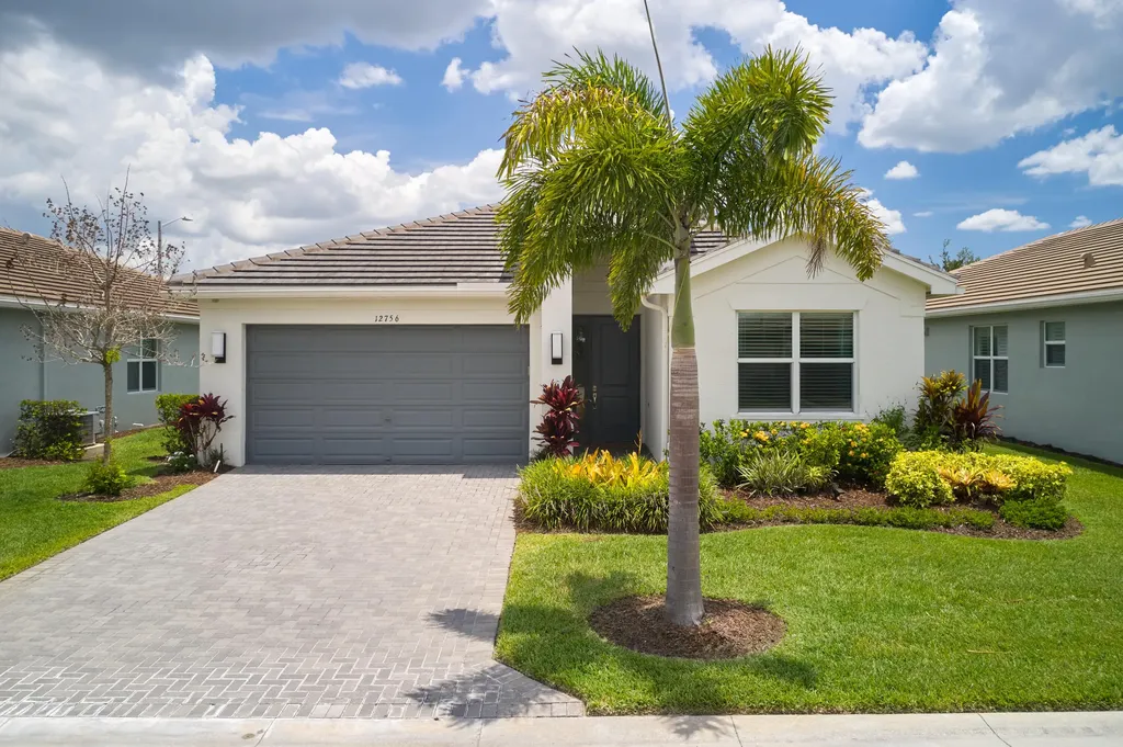 12756 SW Clear Water Way Port St Lucie FL 34987