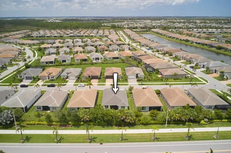 12756 SW Clear Water Way Port St Lucie FL 34987