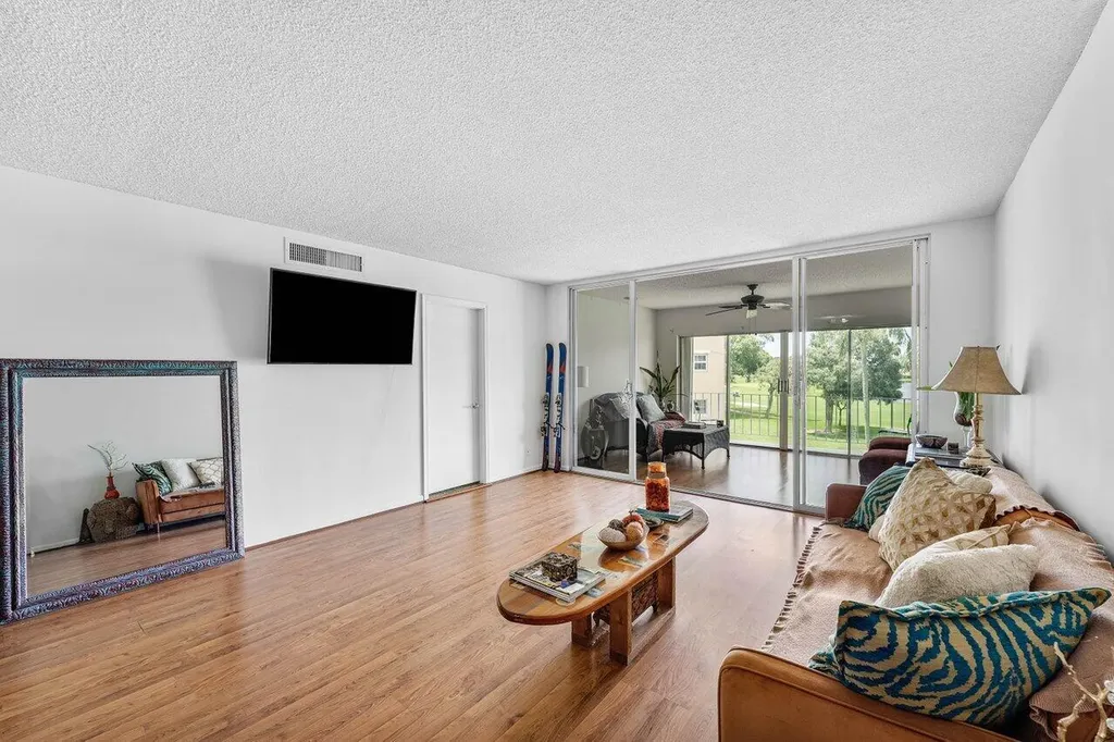 157 Atlantis Boulevard Atlantis FL 33462