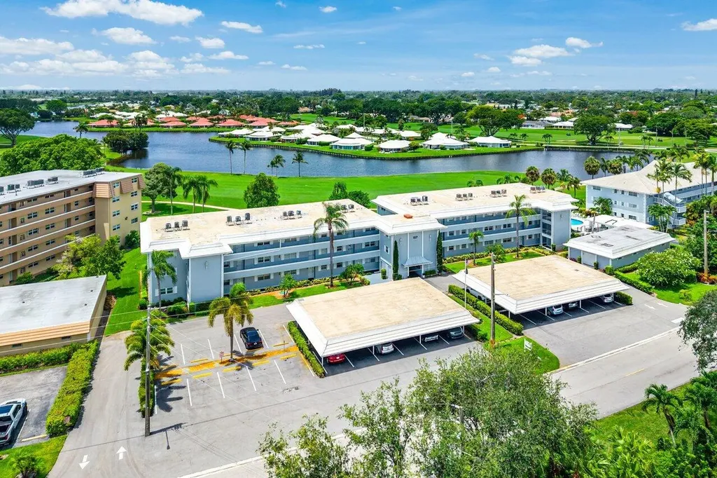 157 Atlantis Boulevard Atlantis FL 33462