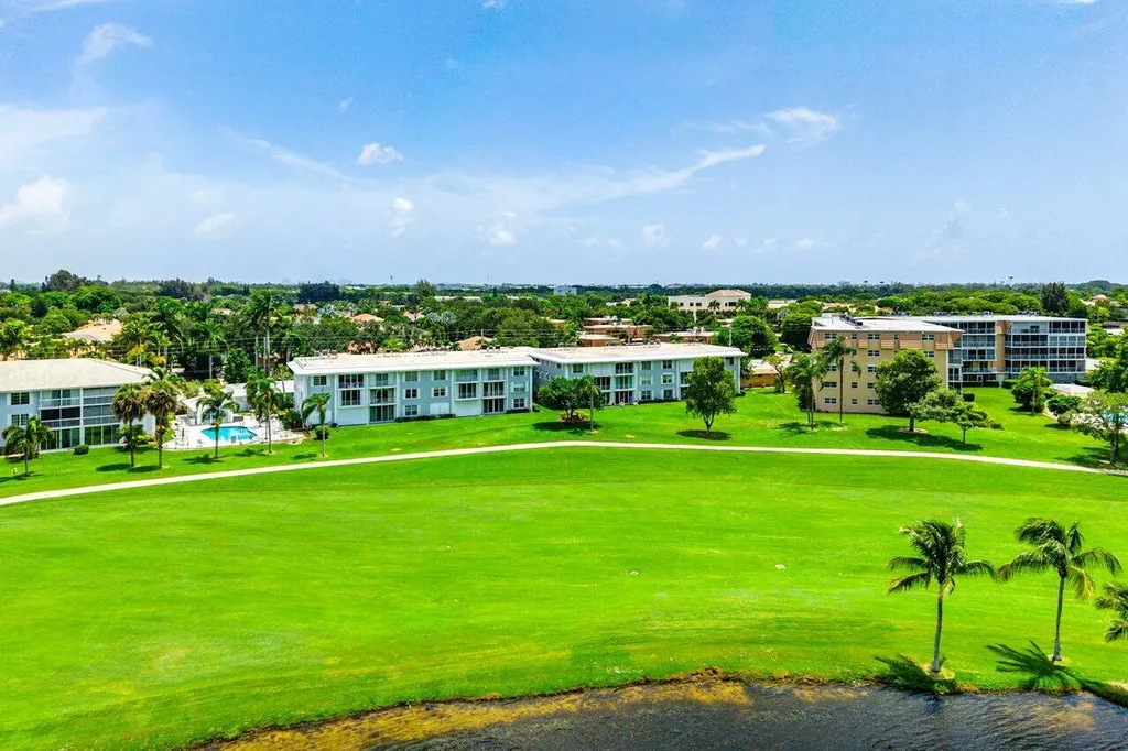 157 Atlantis Boulevard Atlantis FL 33462