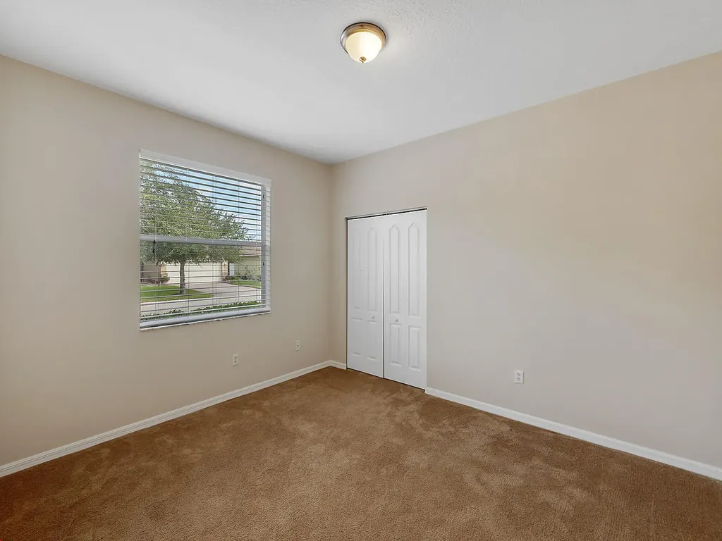 9563 SW Flowermound Circle Port St Lucie FL 34987