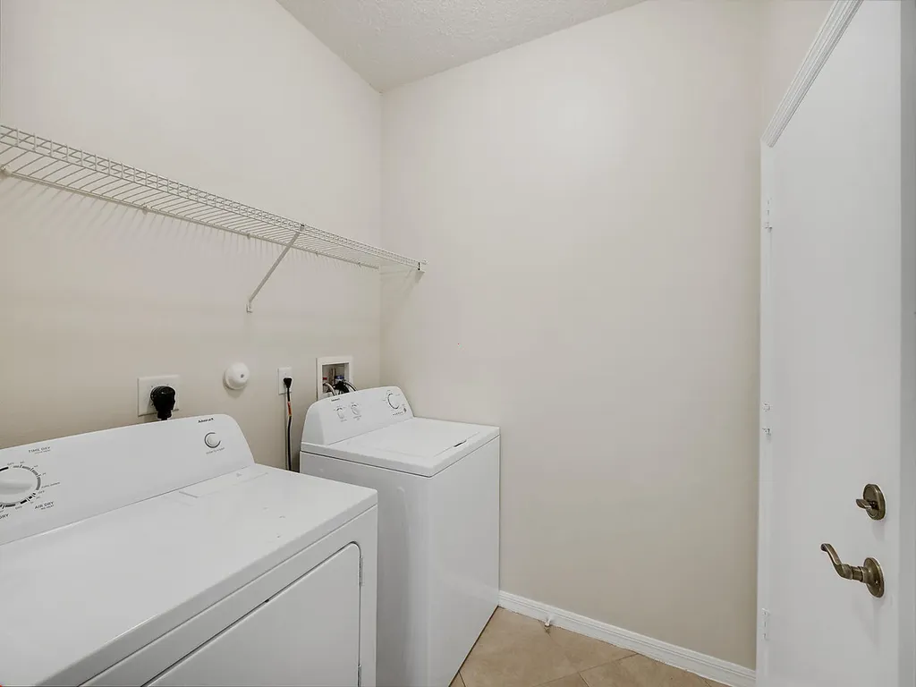 9563 SW Flowermound Circle Port St Lucie FL 34987