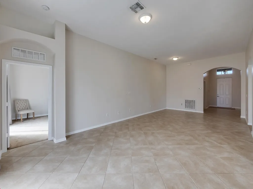 9563 SW Flowermound Circle Port St Lucie FL 34987