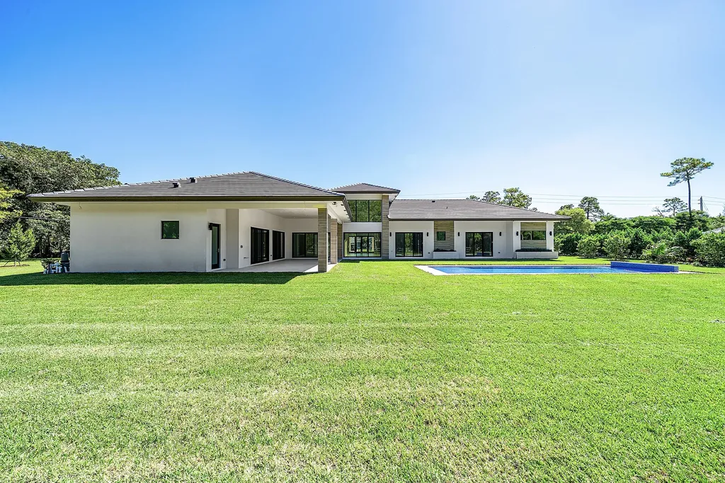 14817 Paddock Drive Wellington FL 33414