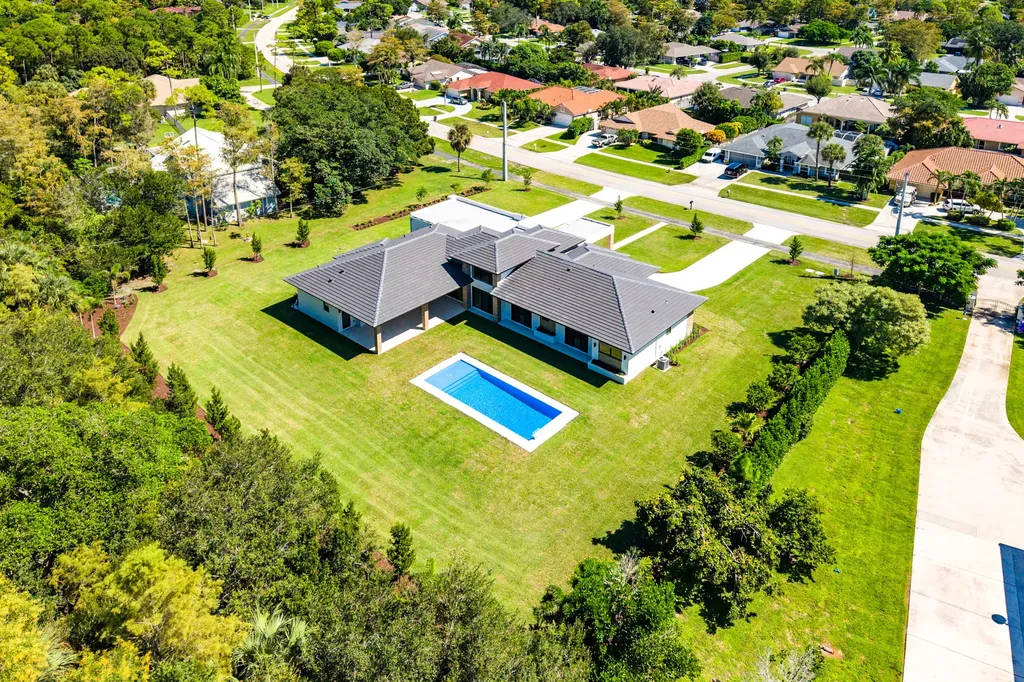 14817 Paddock Drive Wellington FL 33414