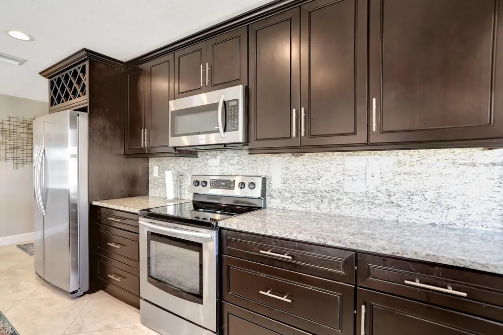 6646 Villa Sonrisa Drive Boca Raton FL 33433