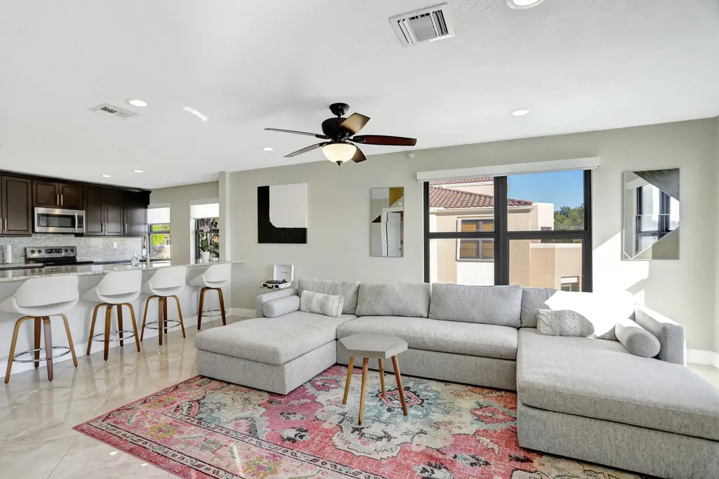 6646 Villa Sonrisa Drive Boca Raton FL 33433