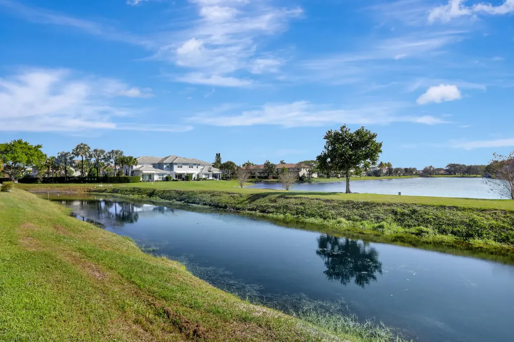 6646 Villa Sonrisa Drive Boca Raton FL 33433