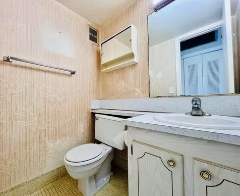 339 Windsor O West Palm Beach FL 33417