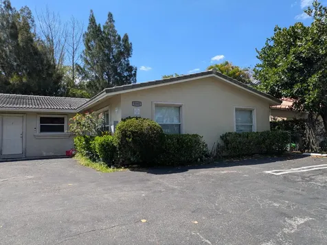 3502 Riverside Drive Coral Springs FL 33065