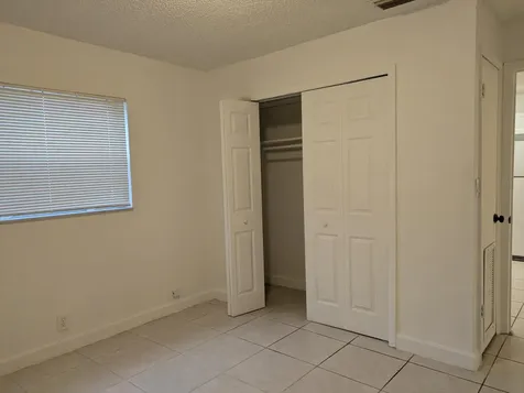 3502 Riverside Drive Coral Springs FL 33065