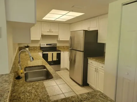 1400 S Crestwood Court S Royal Palm Beach FL 33411