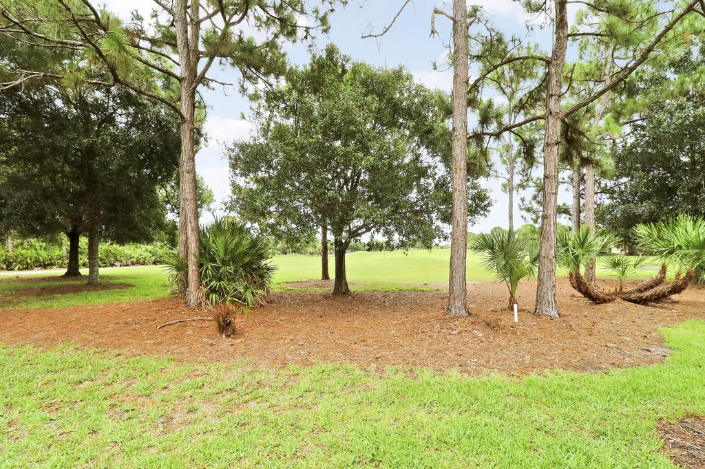 9556 SW Nuova Way Port St Lucie FL 34986
