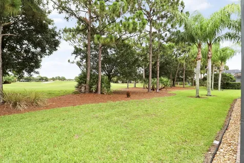 9556 SW Nuova Way Port St Lucie FL 34986