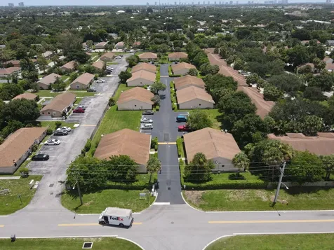 3849 Harwood Street West Palm Beach FL 33403
