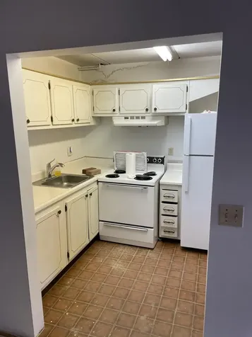 600 Village Green Court Palm Springs FL 33461