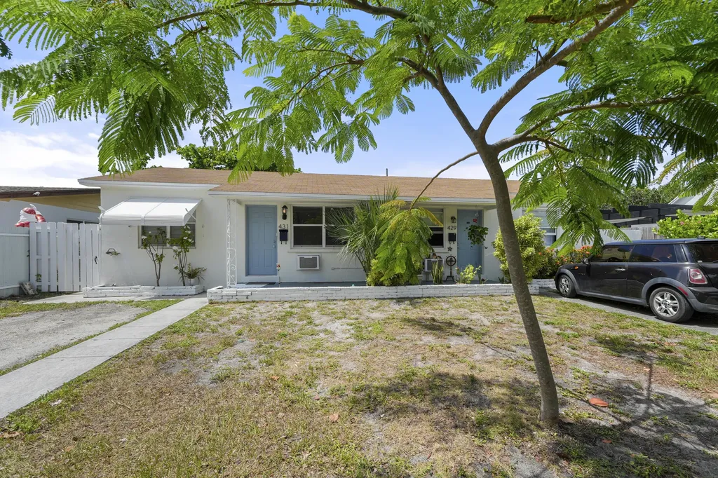429 Lytle Street West Palm Beach FL 33405