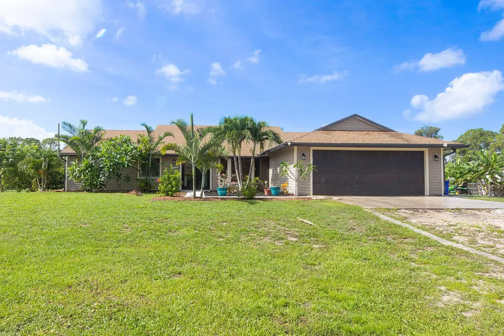 14502 69th Street N The Acreage FL 33470