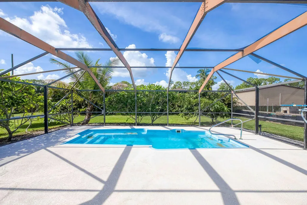 14502 69th Street N The Acreage FL 33470