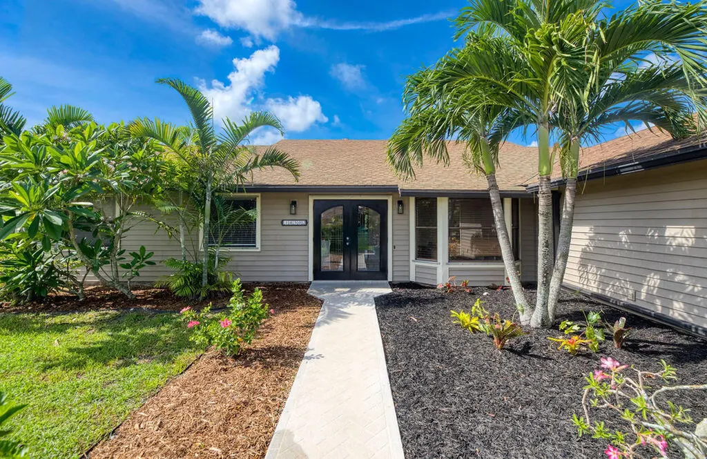 14502 69th Street N The Acreage FL 33470