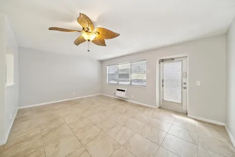 114 Northampton F West Palm Beach FL 33417