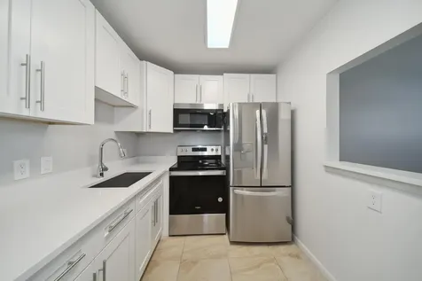 114 Northampton F West Palm Beach FL 33417