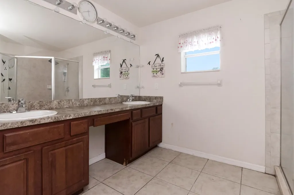 12276 N Villa Road Spring Hill FL 34609
