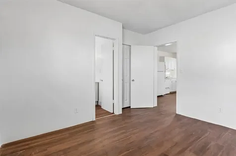 271 SW 1st Street Deerfield Beach FL 33441