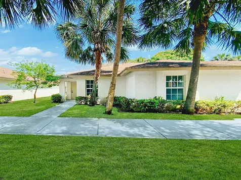 9244 Roan Lane West Palm Beach FL 33403