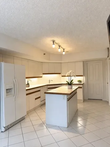 7567 Imperial Drive Boca Raton FL 33433