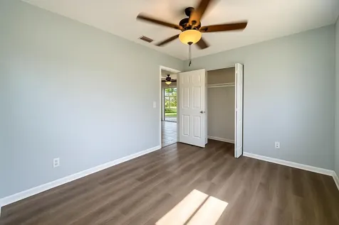 418 52nd Street West Palm Beach FL 33407
