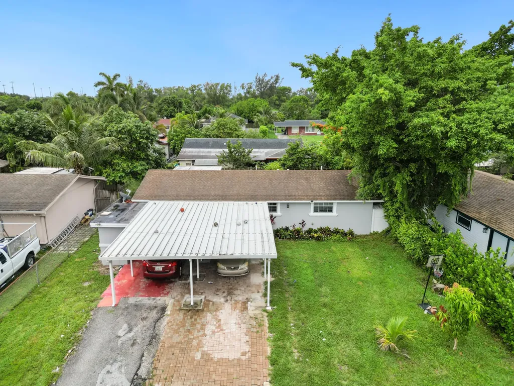 3872 Mackinac Road Lake Worth Beach FL 33462