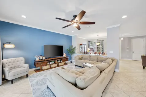 8396 Calabria Lakes Drive Boynton Beach FL 33473
