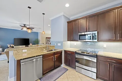 8396 Calabria Lakes Drive Boynton Beach FL 33473