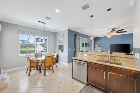 8396 Calabria Lakes Drive Boynton Beach FL 33473
