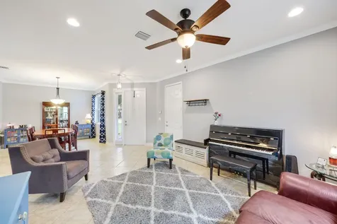 8396 Calabria Lakes Drive Boynton Beach FL 33473