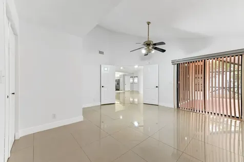 5421 Helene Circle Boynton Beach FL 33472
