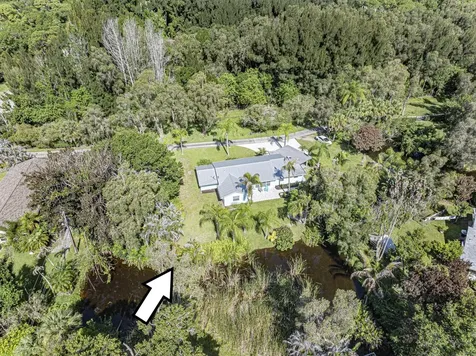 450 28th Court Vero Beach FL 32968