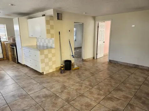 1102 James Road Lake Worth FL 33462