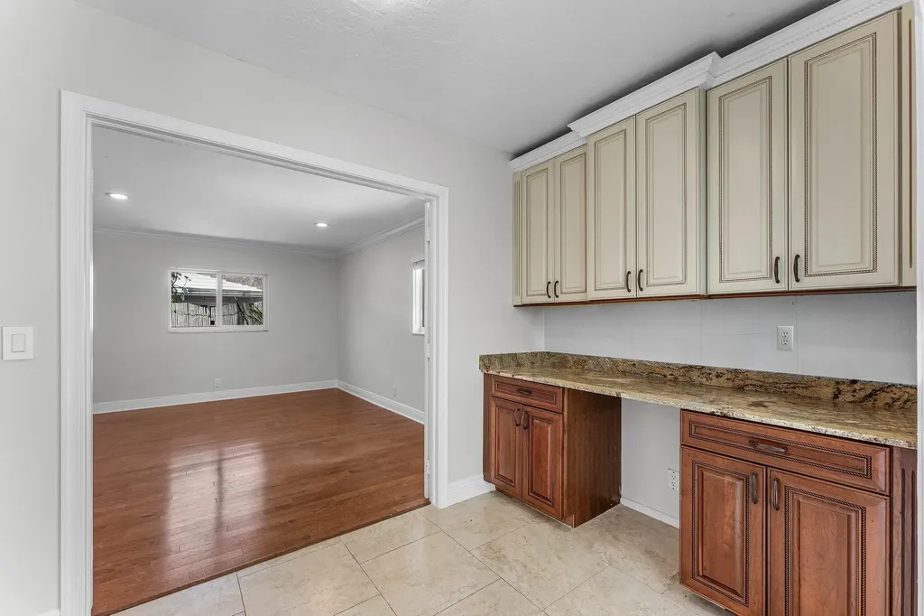 1525 SE 6th Street Deerfield Beach FL 33441