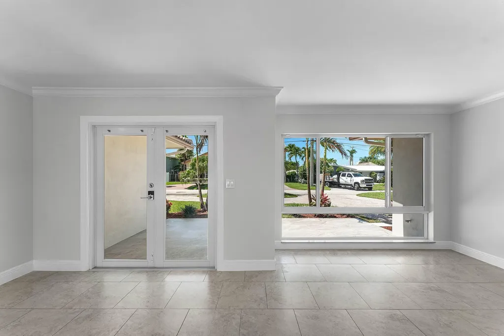 1525 SE 6th Street Deerfield Beach FL 33441