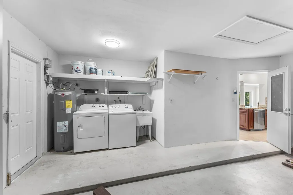 1525 SE 6th Street Deerfield Beach FL 33441