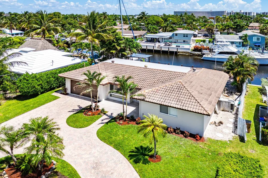 1525 SE 6th Street Deerfield Beach FL 33441