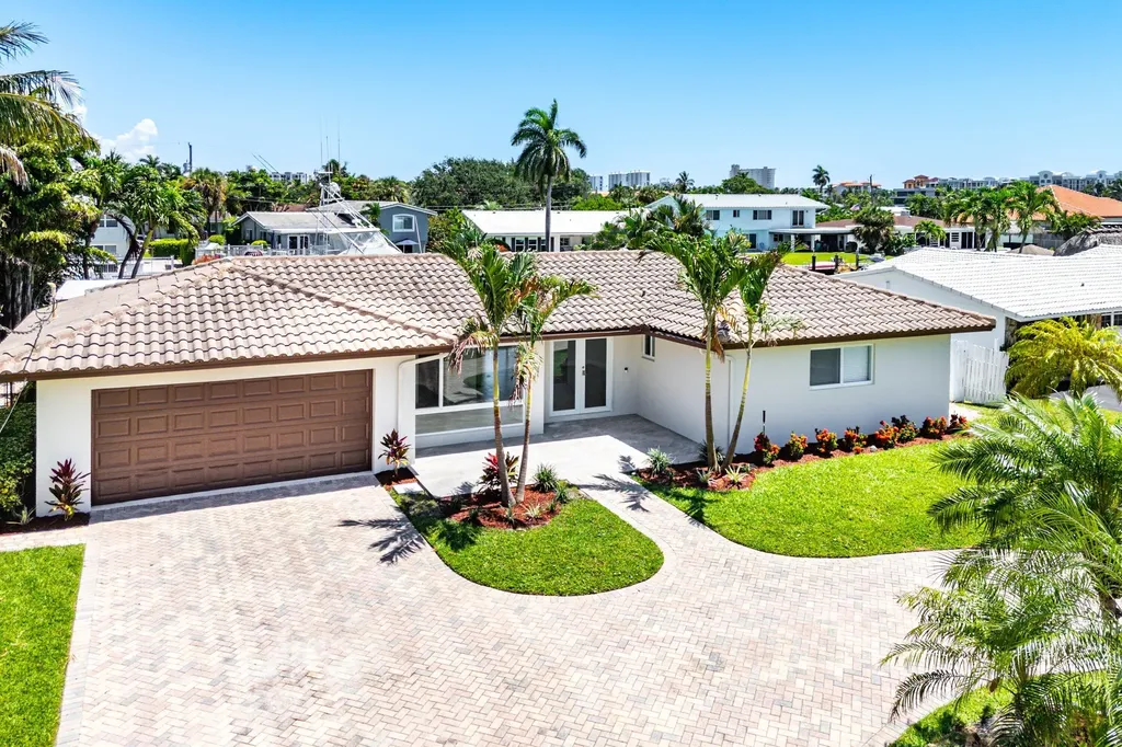 1525 SE 6th Street Deerfield Beach FL 33441